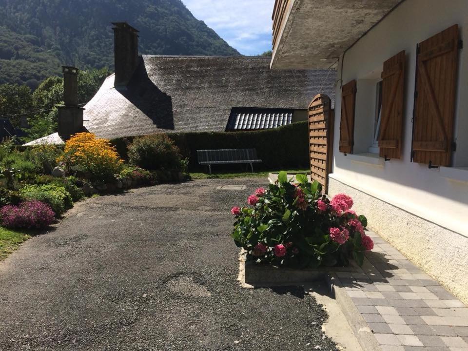 Appartement Ilheou Ete Et Hiver 1 A 5 Personnes Cauterets Bagian luar foto